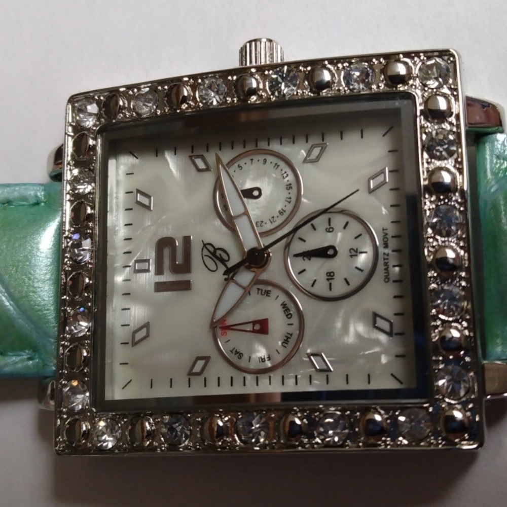 New B Genuine Leather Green Watch